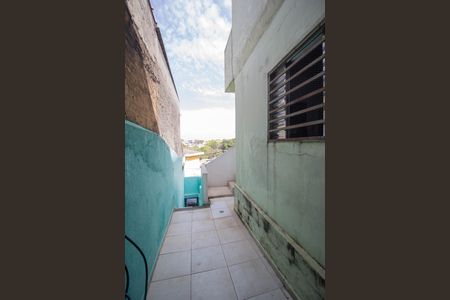 Casa para alugar com 100m², 2 quartos e sem vagaÁrea comum