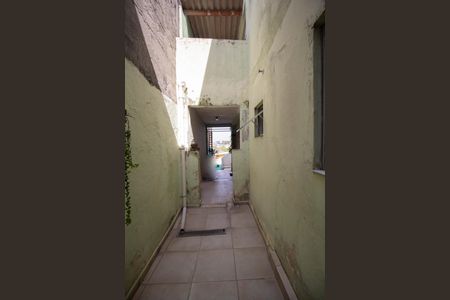 Casa para alugar com 100m², 2 quartos e sem vagaÁrea comum