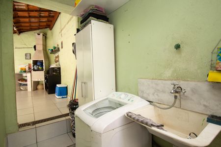 Casa para alugar com 100m², 2 quartos e sem vagaÁrea de Serviço