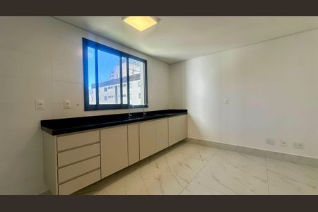 Cozinha  de apartamento para alugar com 3 quartos, 116m² em Funcionários, Belo Horizonte