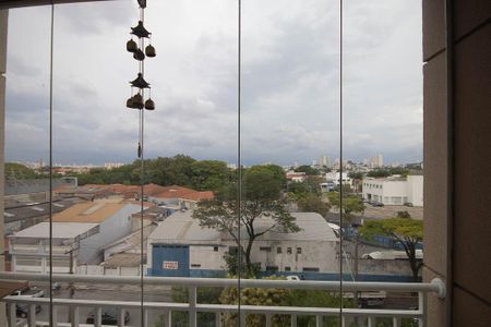 Apartamento à venda com 66m², 3 quartos e sem vaga Apartamento à venda com 66m², 3 quartos e sem vagaVaranda