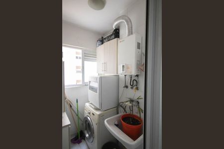 Apartamento à venda com 66m², 3 quartos e sem vaga Apartamento à venda com 66m², 3 quartos e sem vagaÁrea de Serviço