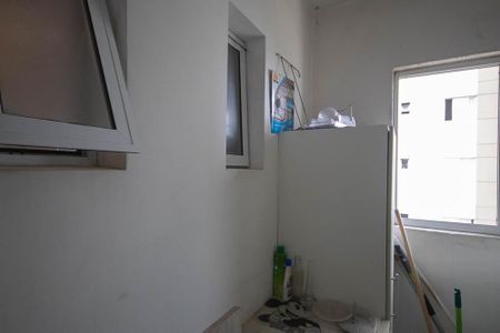 Apartamento à venda com 66m², 3 quartos e sem vaga Apartamento à venda com 66m², 3 quartos e sem vagaÁrea de Serviço