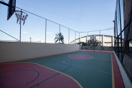 Apartamento à venda com 66m², 3 quartos e sem vaga Apartamento à venda com 66m², 3 quartos e sem vagaQuadra