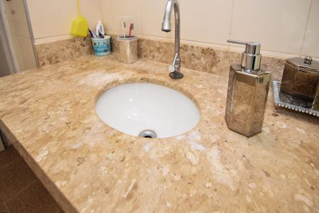 Apartamento à venda com 120m², 2 quartos e 1 vagaBanheiro social