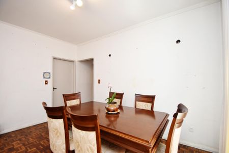Apartamento à venda com 120m², 2 quartos e 1 vagaSala