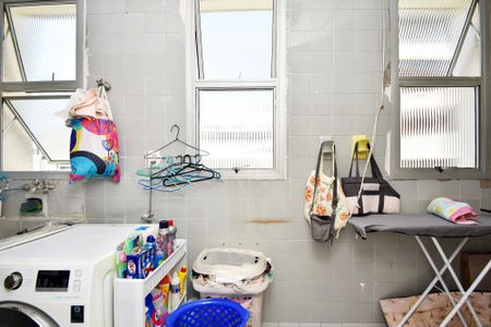 Apartamento à venda com 120m², 2 quartos e 1 vagaÁrea de serviço