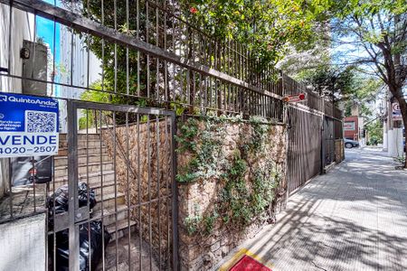 Apartamento à venda com 120m², 2 quartos e 1 vagaFachada