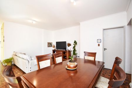 Apartamento à venda com 120m², 2 quartos e 1 vagaSala