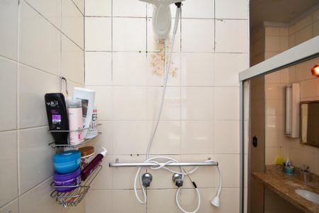 Apartamento à venda com 120m², 2 quartos e 1 vagaBanheiro social