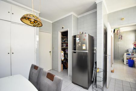 Apartamento à venda com 120m², 2 quartos e 1 vagaCozinha
