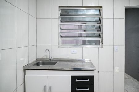 Casa para alugar com 40m², 1 quarto e sem vaga Casa para alugar com 40m², 1 quarto e sem vagaCozinha