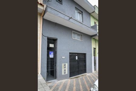 Casa para alugar com 40m², 1 quarto e sem vaga Casa para alugar com 40m², 1 quarto e sem vagaFachada