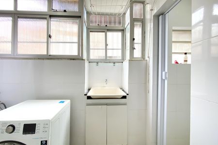 Apartamento à venda com 97m², 3 quartos e 1 vagaÁrea de Serviço