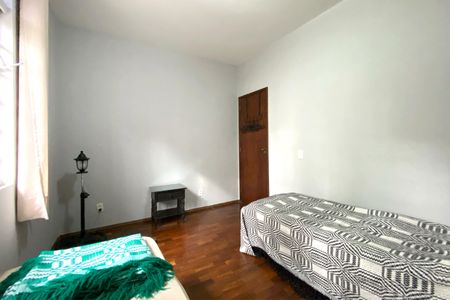 Apartamento à venda com 97m², 3 quartos e 1 vagaQuarto 2