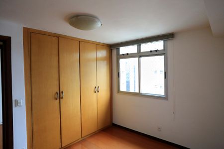 Apartamento para alugar com 200m², 4 quartos e 3 vagasSuíte