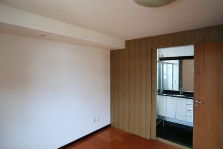 Apartamento para alugar com 200m², 4 quartos e 3 vagasSuíte