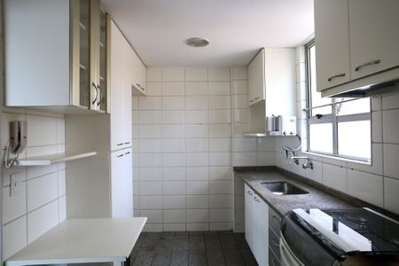 Apartamento para alugar com 200m², 4 quartos e 3 vagasCozinha