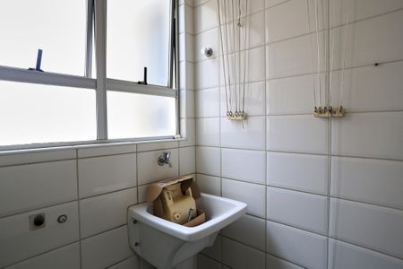 Apartamento para alugar com 200m², 4 quartos e 3 vagasÁrea de Serviço