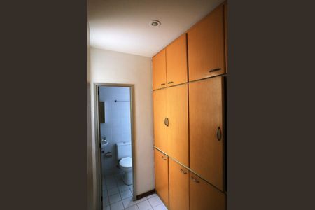 Apartamento para alugar com 200m², 4 quartos e 3 vagasQuarto de Serviço