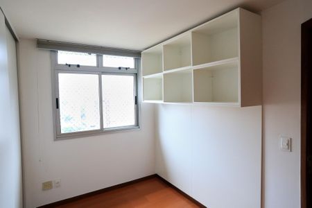 Apartamento para alugar com 200m², 4 quartos e 3 vagasQuarto 2