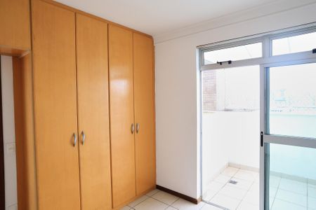 Apartamento para alugar com 200m², 4 quartos e 3 vagasQuarto 3