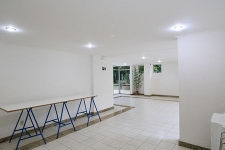 Apartamento para alugar com 200m², 4 quartos e 3 vagasÁrea comum - Salão de festas