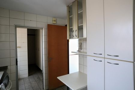Apartamento para alugar com 200m², 4 quartos e 3 vagasCozinha
