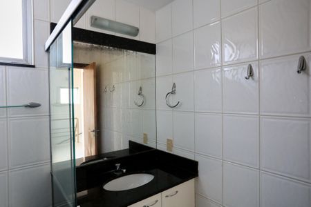 Apartamento para alugar com 200m², 4 quartos e 3 vagasBanheiro 1