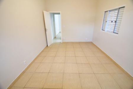 Casa para alugar com 40m², 1 quarto e 1 vagaQuarto 