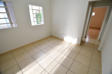 Sala de casa para alugar com 1 quarto, 40m² em Vila Rossi Borghi E Siqueira, Campinas