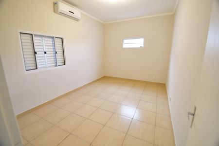 Quarto  de casa para alugar com 1 quarto, 40m² em Vila Rossi Borghi E Siqueira, Campinas