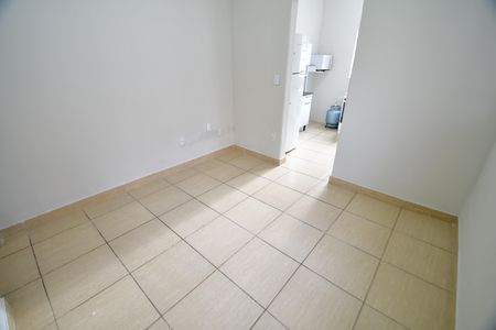 Sala de casa para alugar com 1 quarto, 40m² em Vila Rossi Borghi E Siqueira, Campinas