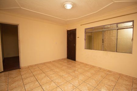 Sala de casa para alugar com 1 quarto, 60m² em Jardim do Tiro, São Paulo