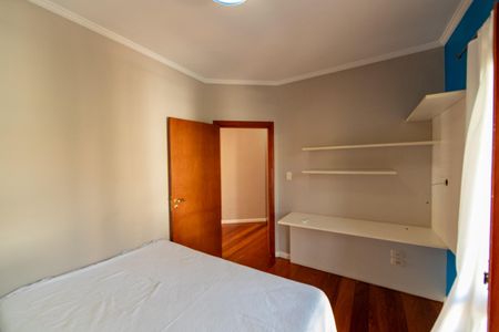 Casa de condomínio para alugar com 282m², 4 quartos e 4 vagasSuite 2