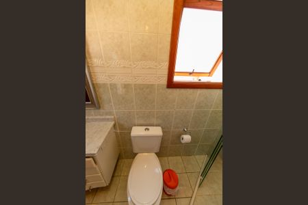 Casa de condomínio para alugar com 282m², 4 quartos e 4 vagasBanheiro da suite 2