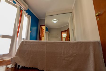 Casa de condomínio para alugar com 282m², 4 quartos e 4 vagasSuite 2