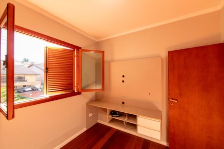 Casa de condomínio para alugar com 282m², 4 quartos e 4 vagasQuarto 1
