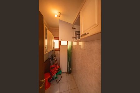 Casa de condomínio para alugar com 282m², 4 quartos e 4 vagasQuintal