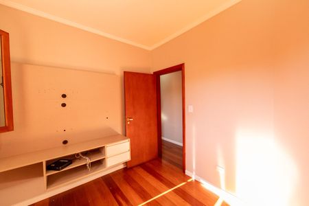 Casa de condomínio para alugar com 282m², 4 quartos e 4 vagasQuarto 1
