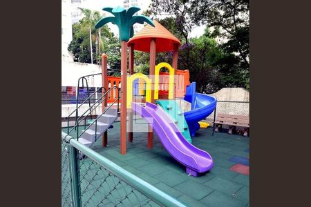 Apartamento para alugar com 58m², 3 quartos e 1 vaga Apartamento para alugar com 58m², 3 quartos e 1 vagaÁrea comum - Playground
