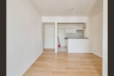 Sala de apartamento para alugar com 3 quartos, 60m² em Vila Butantã, São Paulo