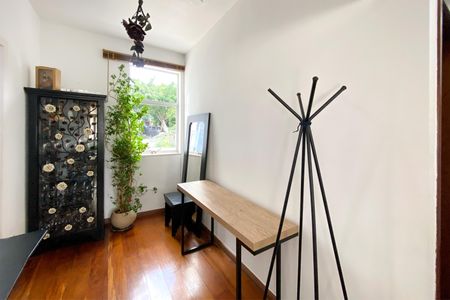 Apartamento à venda com 80m², 2 quartos e 2 vagasSala de Estar