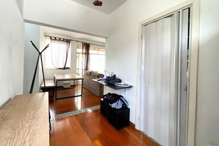 Apartamento à venda com 80m², 2 quartos e 2 vagasSala de Estar
