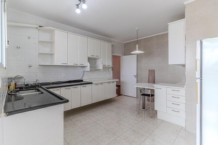 Apartamento para alugar com 174m², 3 quartos e 1 vagaCozinha