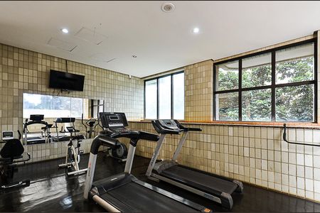 Apartamento para alugar com 44m², 1 quarto e 1 vaga Apartamento para alugar com 44m², 1 quarto e 1 vagaÁrea comum - Academia