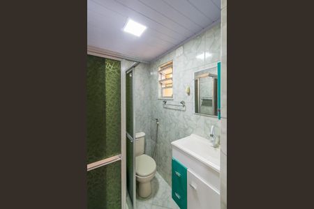 Banheiro de casa à venda com 1 quarto, 50m² em Olaria, Rio de Janeiro