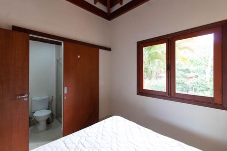 Casa de condomínio para alugar com 348m², 4 quartos e 2 vagas Casa de condomínio para alugar com 348m², 4 quartos e 2 vagasSUITE 2