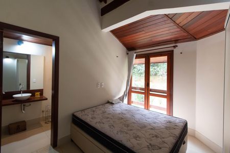 Casa de condomínio para alugar com 348m², 4 quartos e 2 vagas Casa de condomínio para alugar com 348m², 4 quartos e 2 vagasSUITE 3