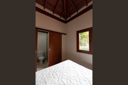 Casa de condomínio para alugar com 348m², 4 quartos e 2 vagas Casa de condomínio para alugar com 348m², 4 quartos e 2 vagasSUITE 2